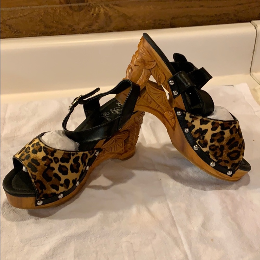 Rockabilly Lucky Lou Shoes Tiki Ankle Strap Wedges